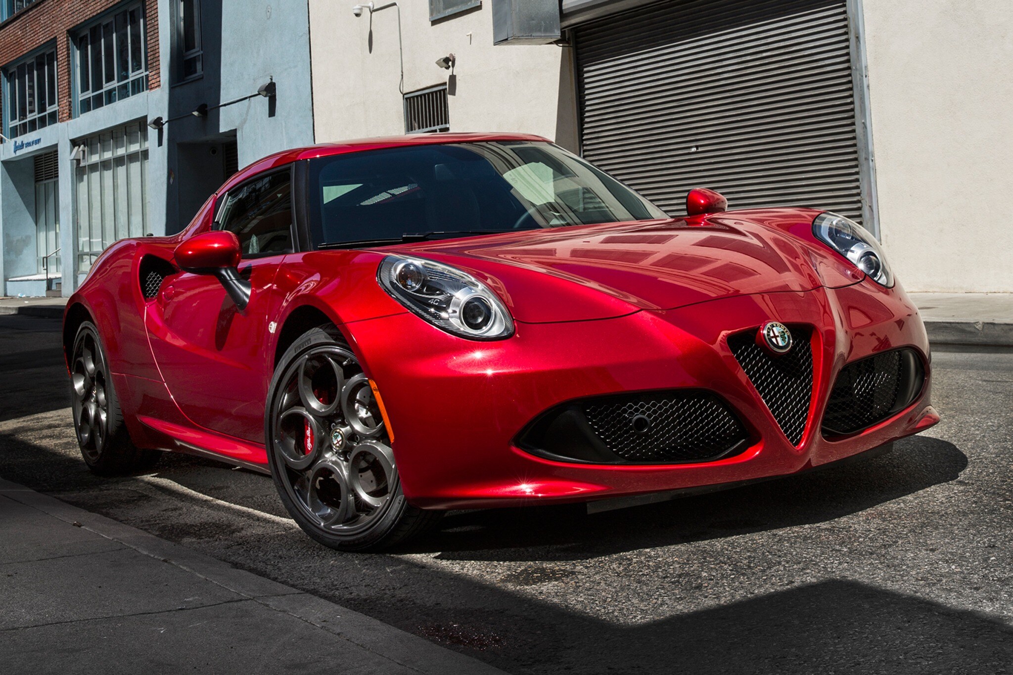 2016 alfa romeo 4c coupe base fq oem 1 2048