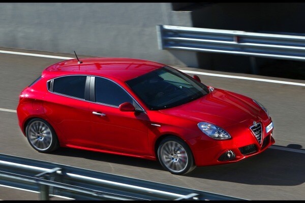 2013 Alfa Romeo Giulietta - Action Front 3/4 - 2