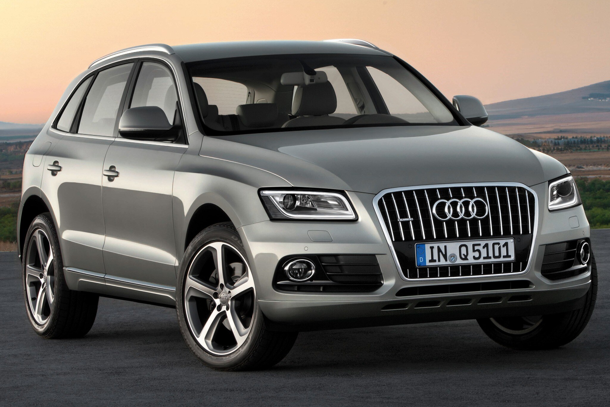 2016 audi q5 4dr suv 20t premium plus quattro fq oem 1 2048