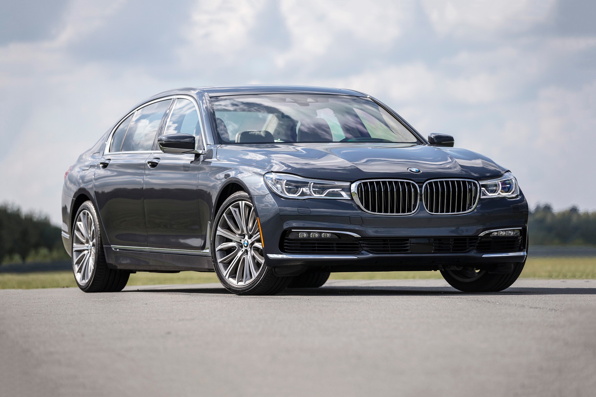 2018 bmw 7 series sedan 750i xdrive fq oem 1 2048