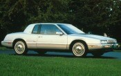 1992 Buick Riviera 2 Dr STD Coupe