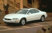 1998 Buick Riviera 2 Dr STD Sprchgd Coupe