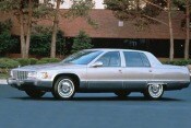 1995 Cadillac Fleetwood 4 Dr STD Sedan