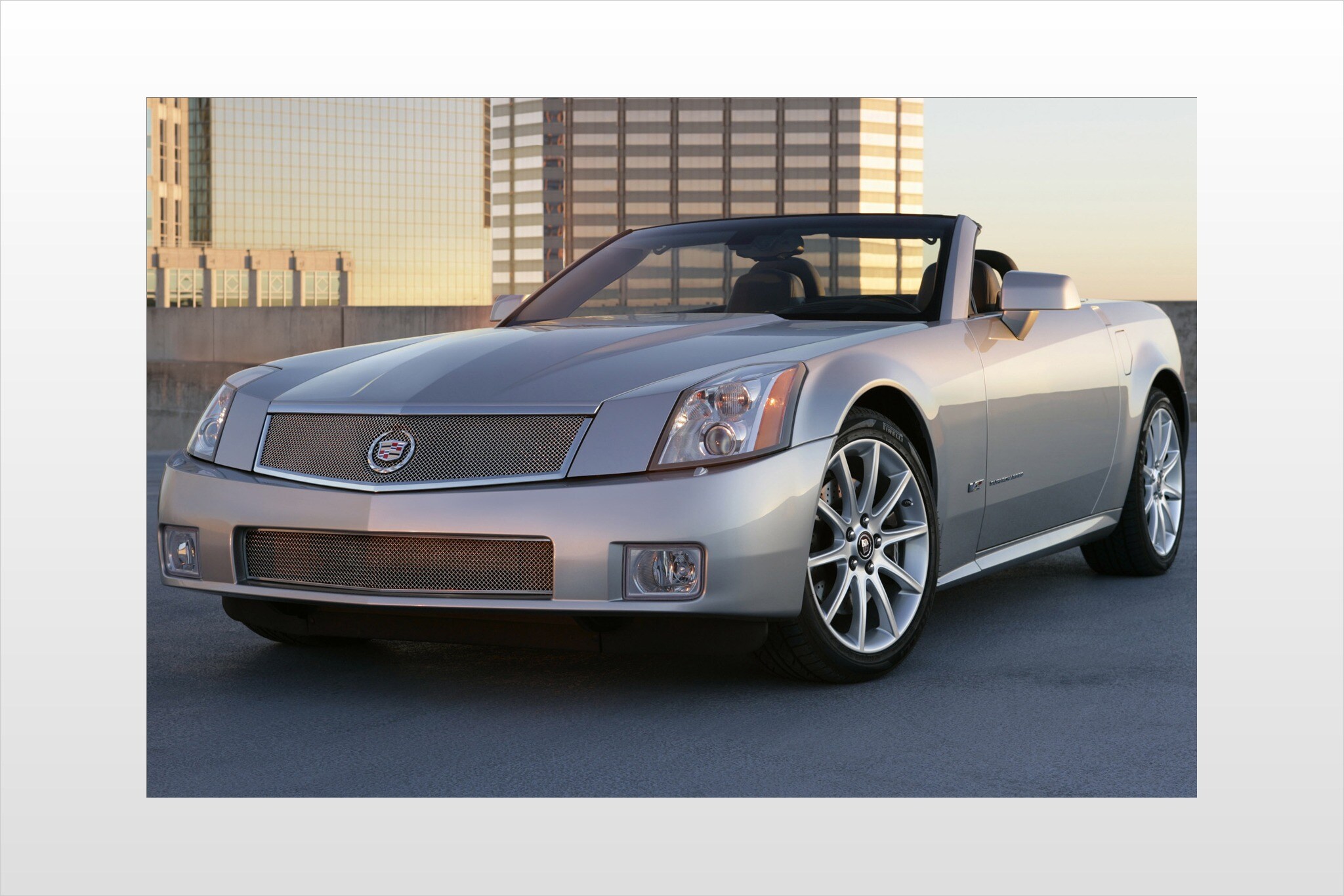 2008 cadillac xlr v convertible base fq oem 4 2048
