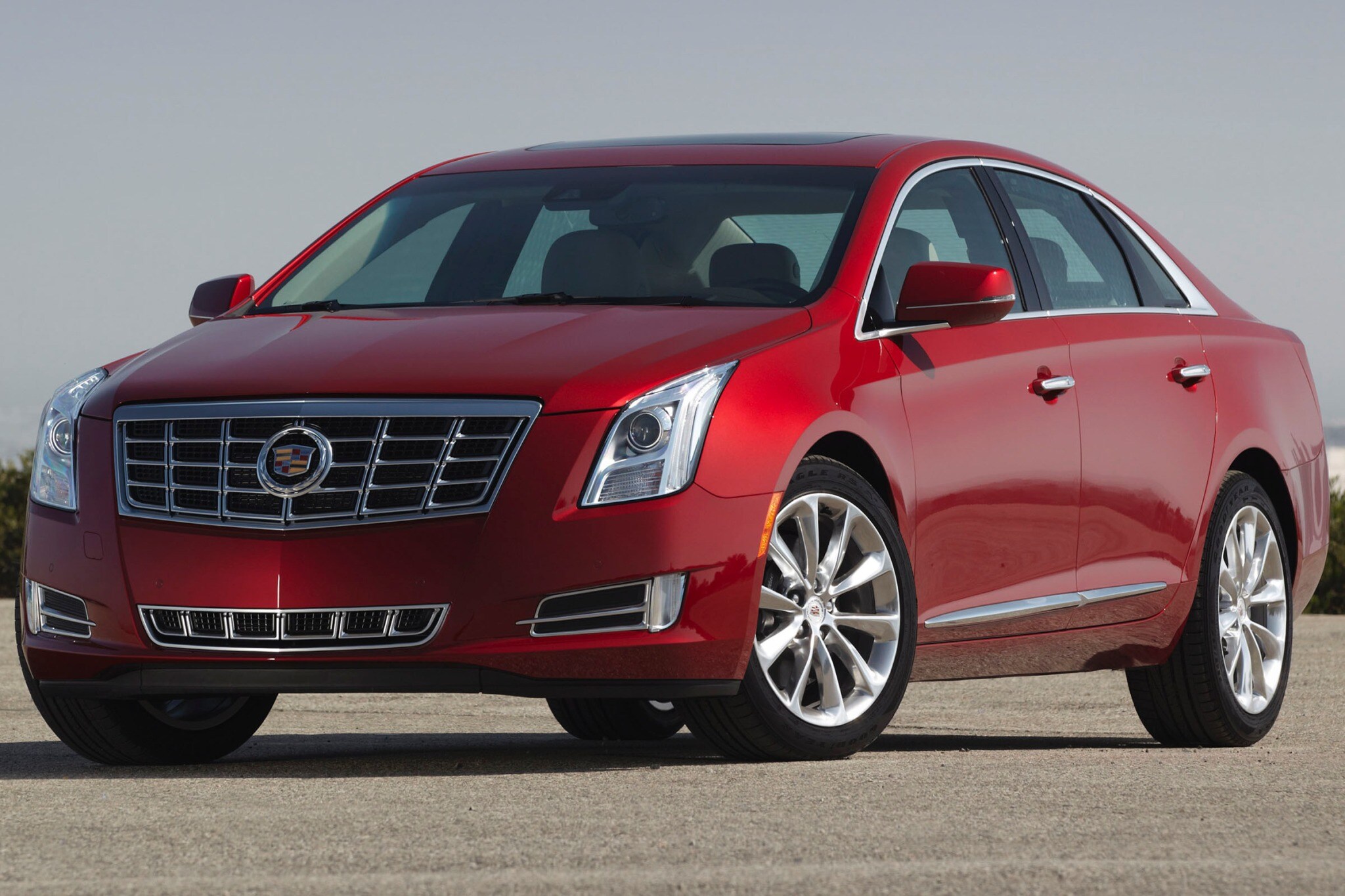 2013 cadillac xts sedan luxury fq oem 3 2048