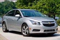 2013 Chevrolet Cruze 2LT Sedan Exterior