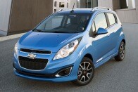 2013 Chevrolet Spark 2LT 4dr Hatchback Exterior