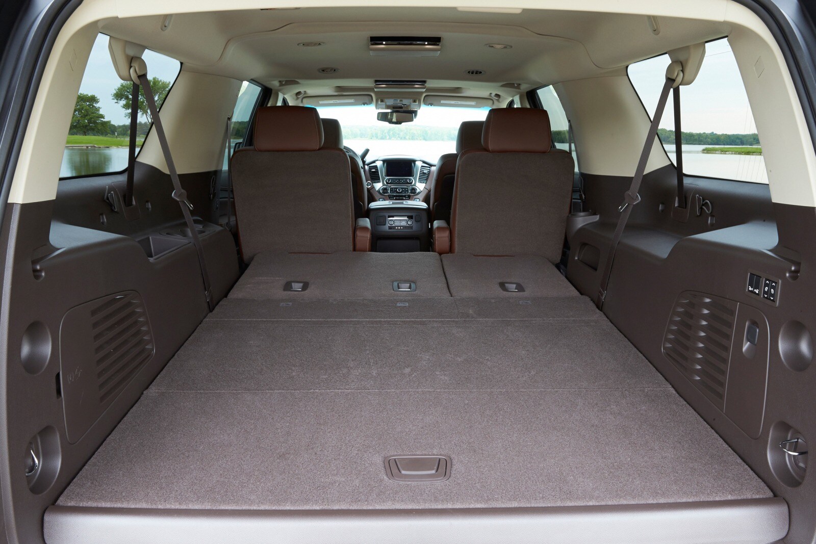 2015 Chevrolet Suburban LTZ 4dr SUV Interior