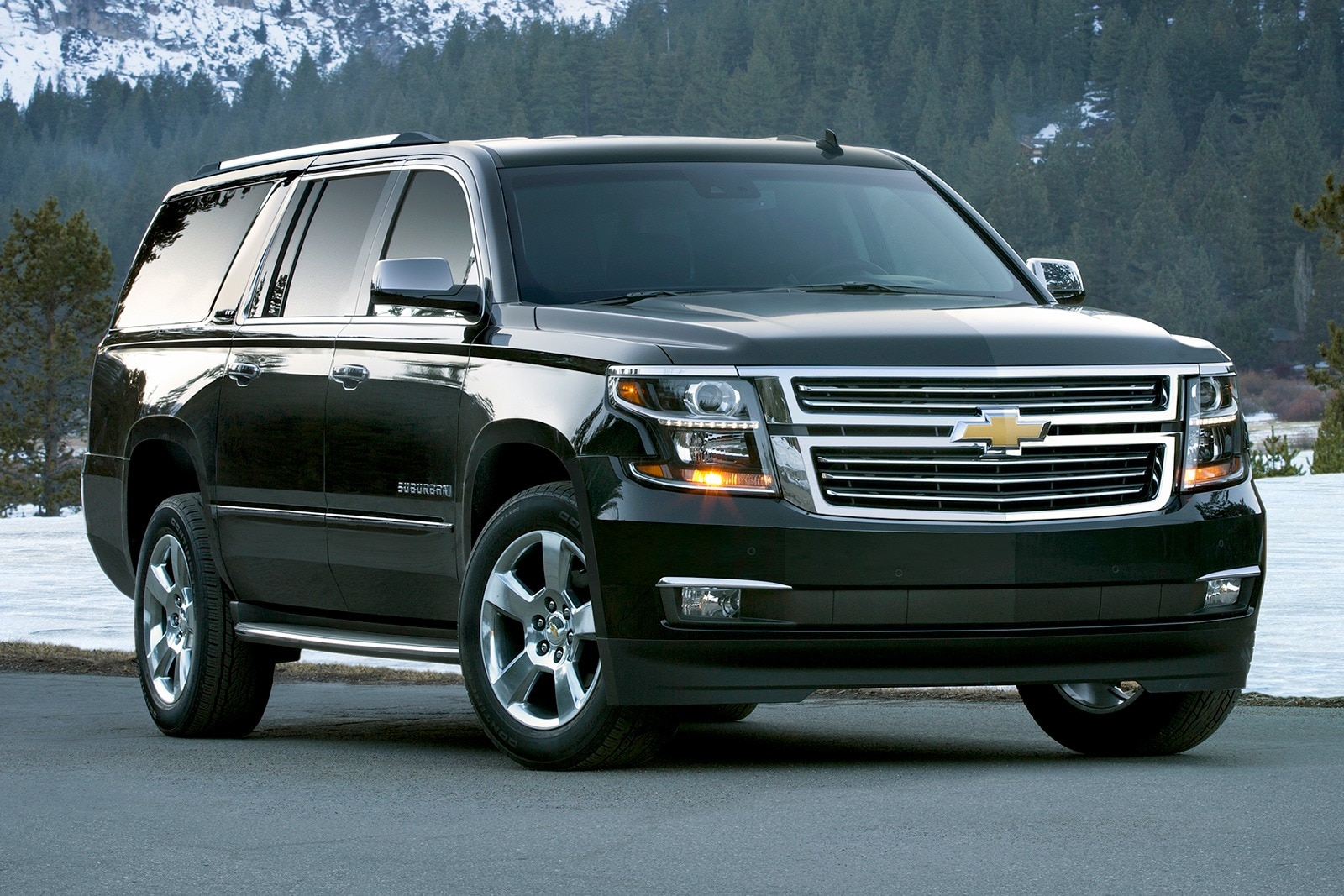 2016 Chevrolet Suburban LTZ 4dr SUV Exterior Shown 2016 Chevrolet Suburban LTZ 4dr SUV Exterior Shown