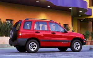 2002 Chevrolet Tracker 2WD 4dr SUV 