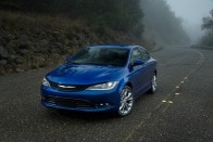 2015_chrysler_200_f34_fd_227143_196.jpg