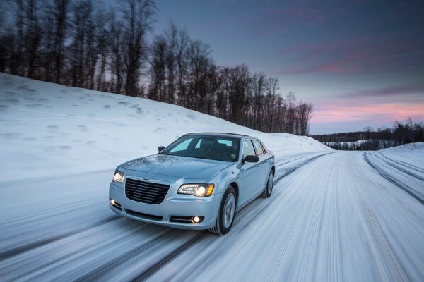 2013 Chrysler 300 Glacier Picture