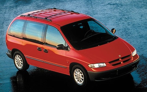 2000 Chrysler voyager minivan #3