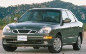 2000 Daewoo Nubira 4 Dr SE Sedan