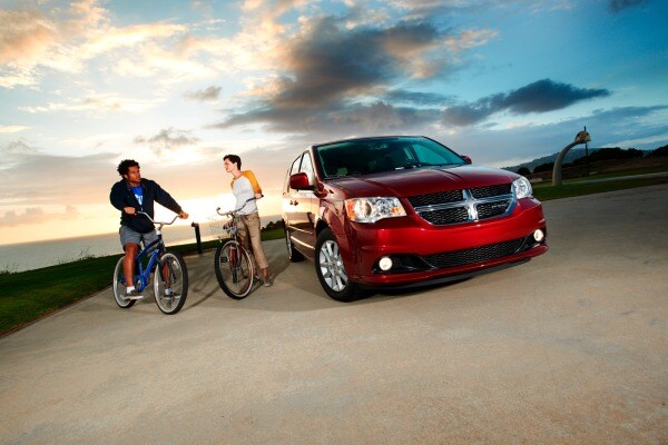 2013 Dodge Grand Caravan Front
