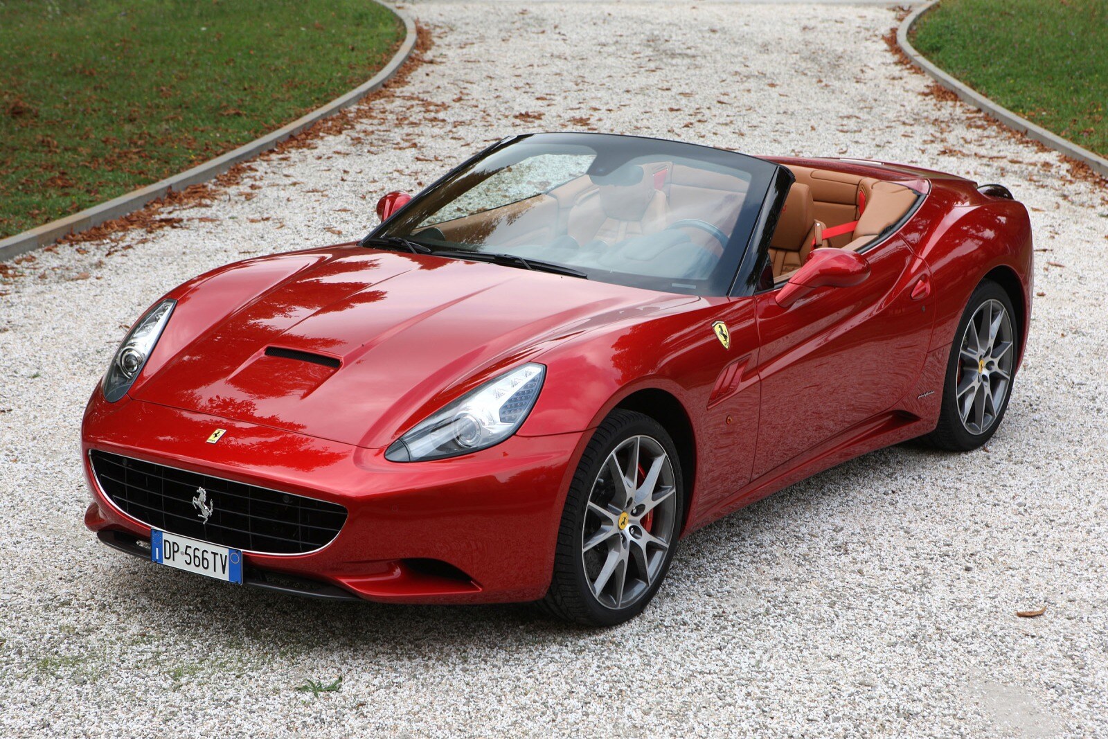 2011 ferrari california convertible base fq oem 3 1600