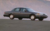 1997 Ford Crown Victoria 4 Dr LX Sedan