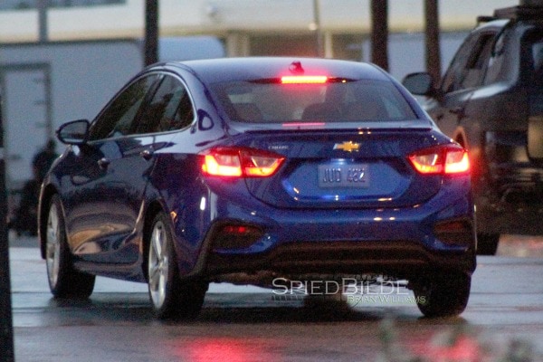 2016_ford_cruze_r34_fe_506152_600.jpg