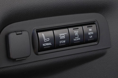 2013_ford_explorer_4dr-suv_xlt_detail_oem_1_500.jpg