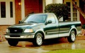 1997 Ford F-150 2 Dr Lariat Standard Cab LB