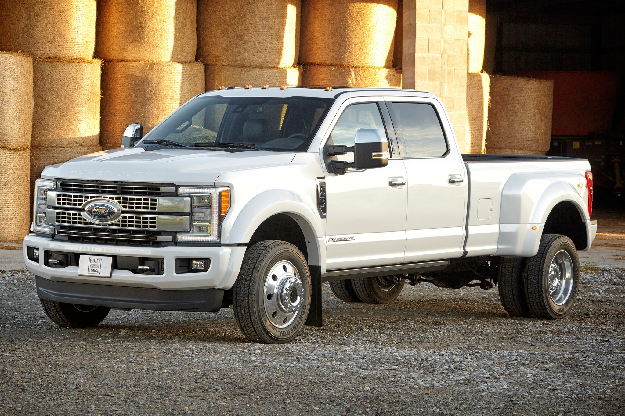 2017 ford f 450 super duty crew cab pickup platinum fq oem 1 2048