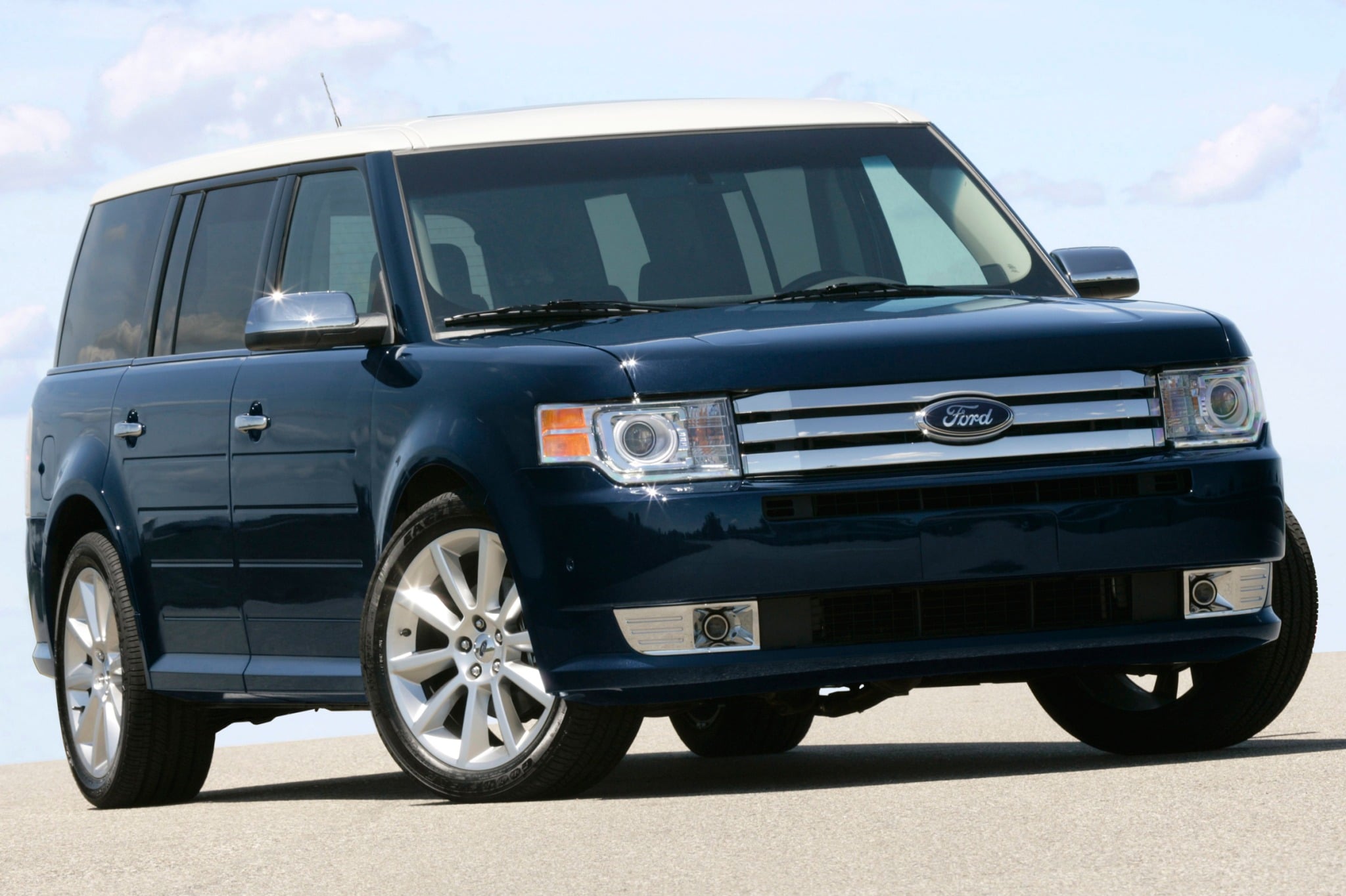 2010 Ford Flex VIN 2FMHK6DT2ABA74570