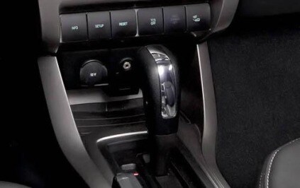 2009 Ford Focus SE Center Console, Auto Shown