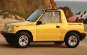 1993 Geo Tracker 2 Dr STD Convertible