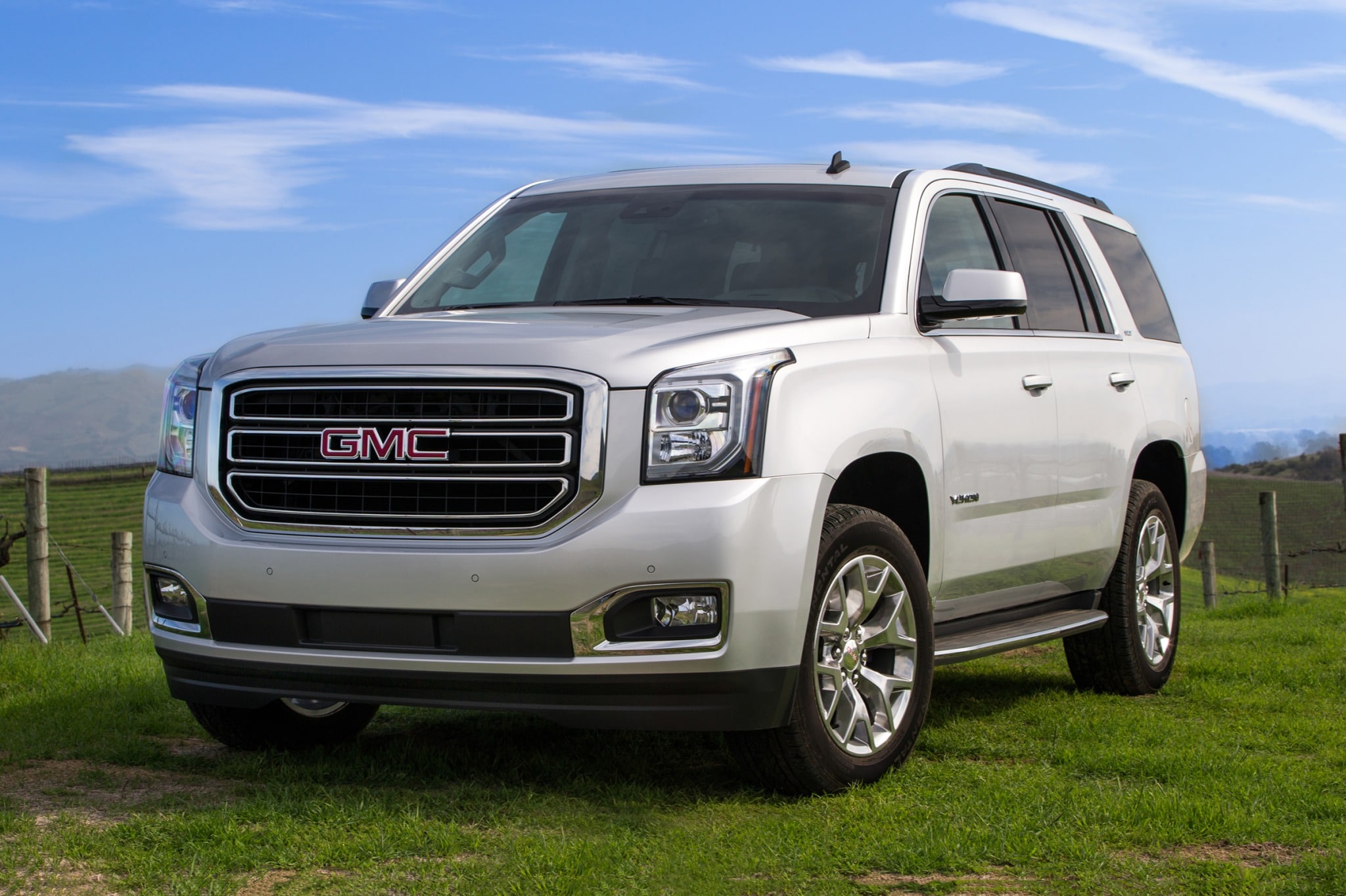 2018 gmc yukon 4dr suv slt fq oem 1 2048