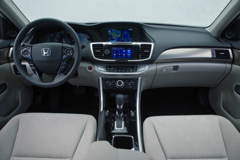 Compare mercedes c-class to honda accord #3