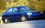 2000 Hyundai Accent 4 Dr GL Sedan
