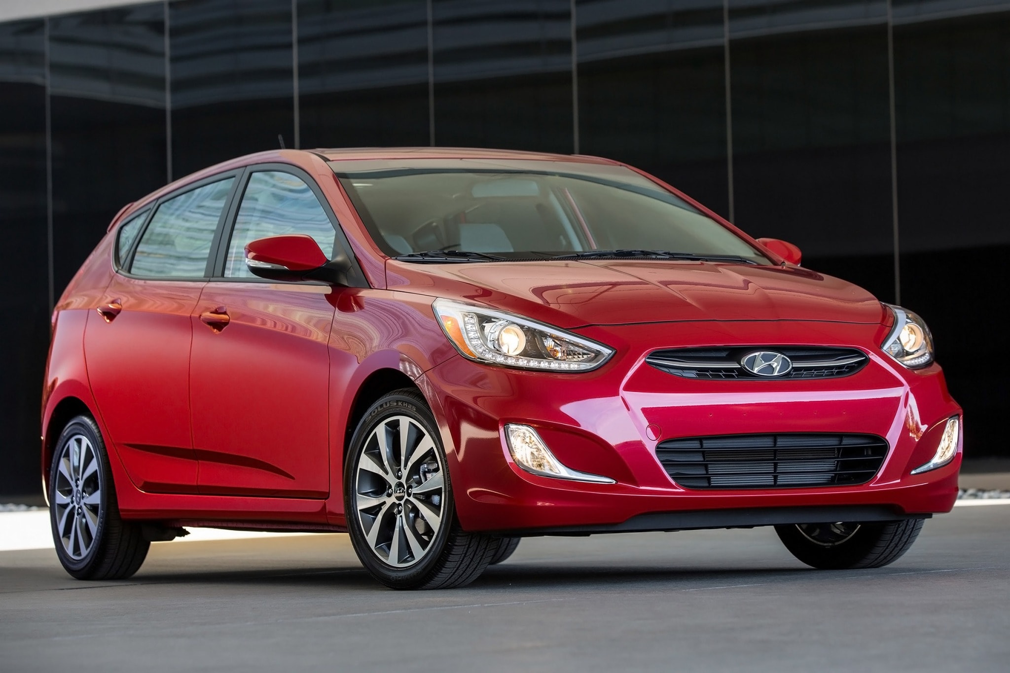 2015 hyundai accent 4dr hatchback sport fq oem 1 2048
