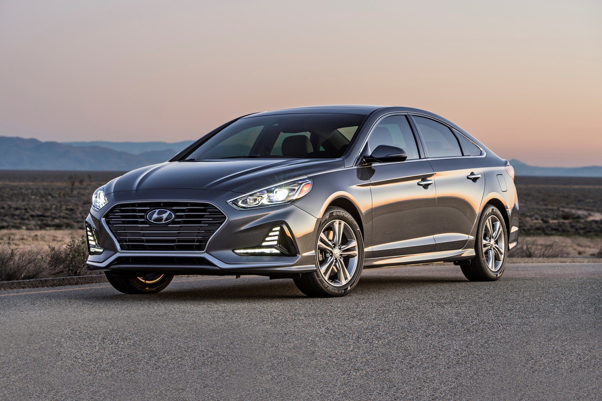 2018 hyundai sonata sedan limited fq oem 1 2048
