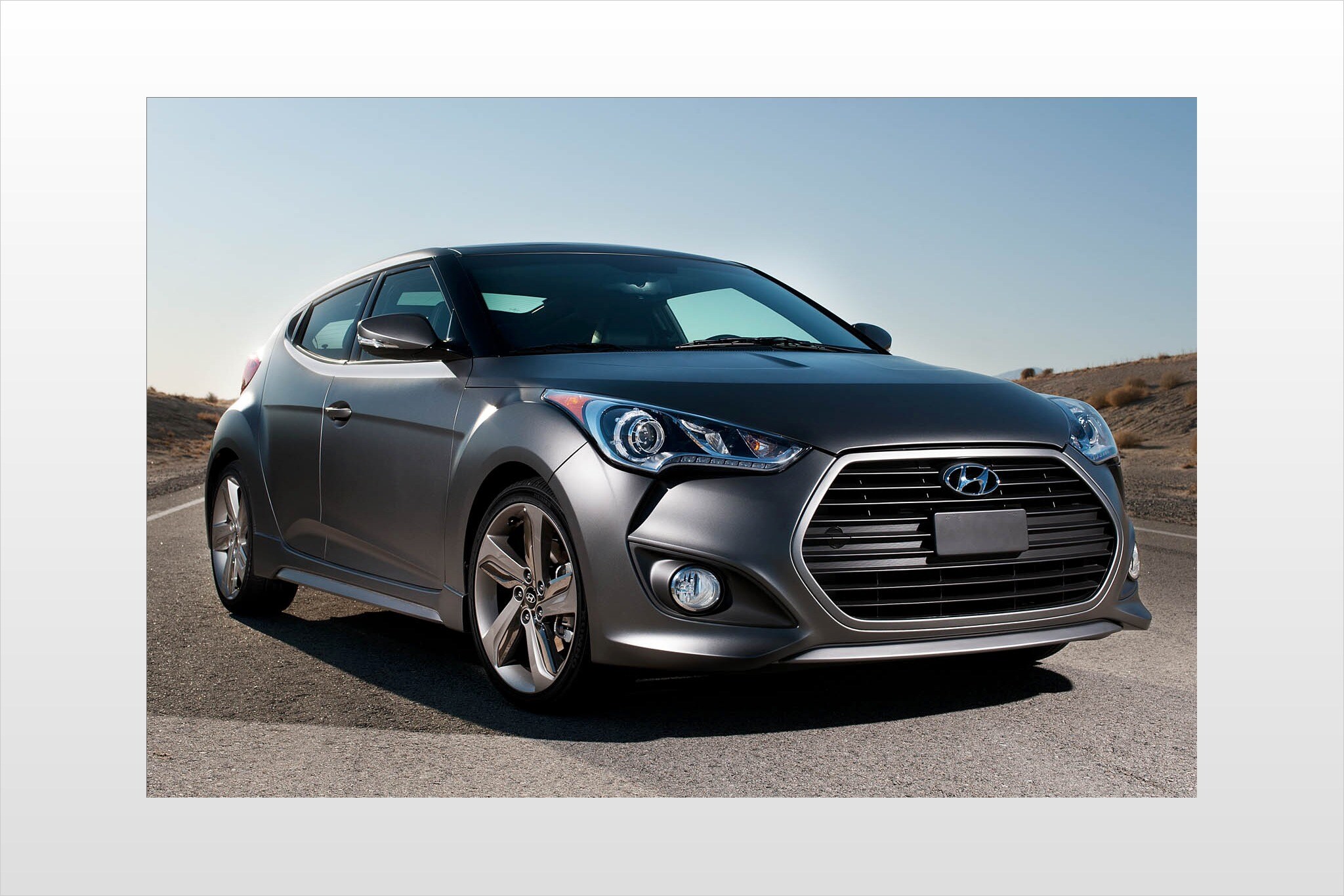 2013 hyundai veloster 2dr hatchback base fq oem 8 2048