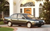1994 Infiniti G20 4 Dr STD Sedan