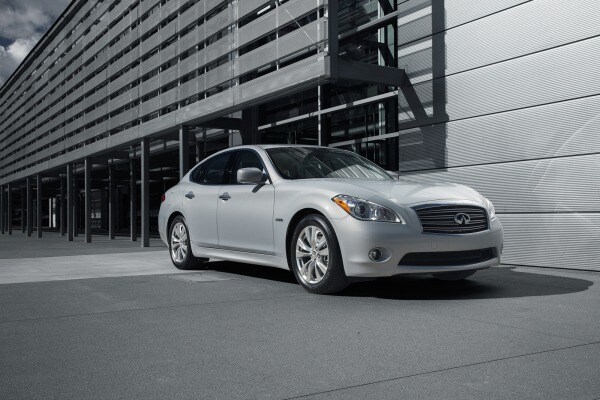 2012 Infiniti M Hybrid Picture