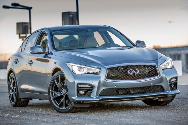 2015_infiniti_q50_sedan_sport_fq_oem_2_600.jpg