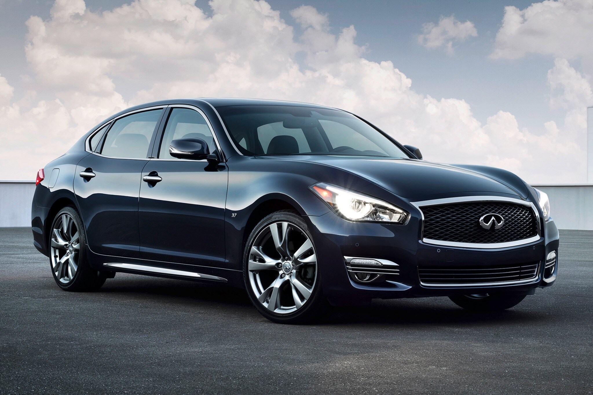 2015 infiniti q70 sedan l fq oem 2 2048
