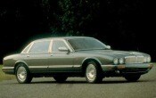 1997 Jaguar XJ-Series 4 Dr Vanden Plas Sedan