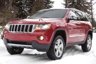 2013 Jeep Grand Cherokee Overland 4dr SUV Exterior