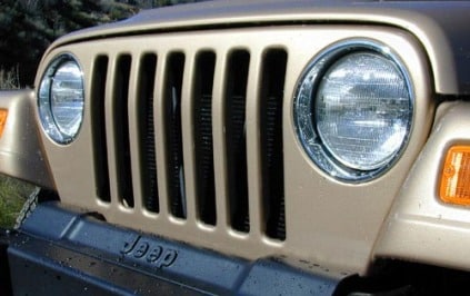 2000 Jeep Wrangler 2 Dr Sport 4WD Utility