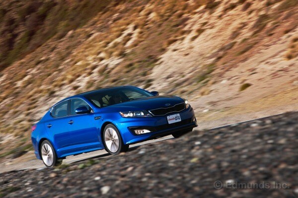 2011 Kia Optima SX Turbo Picture