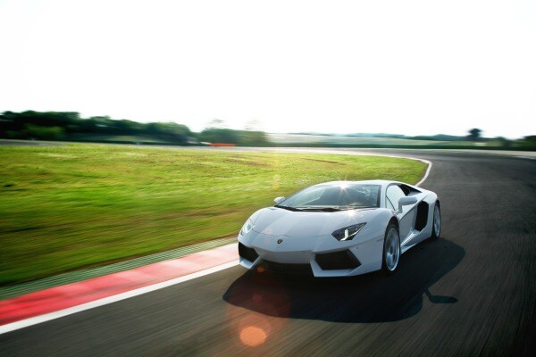 2012 Lamborghini Aventador LP700-4 Picture