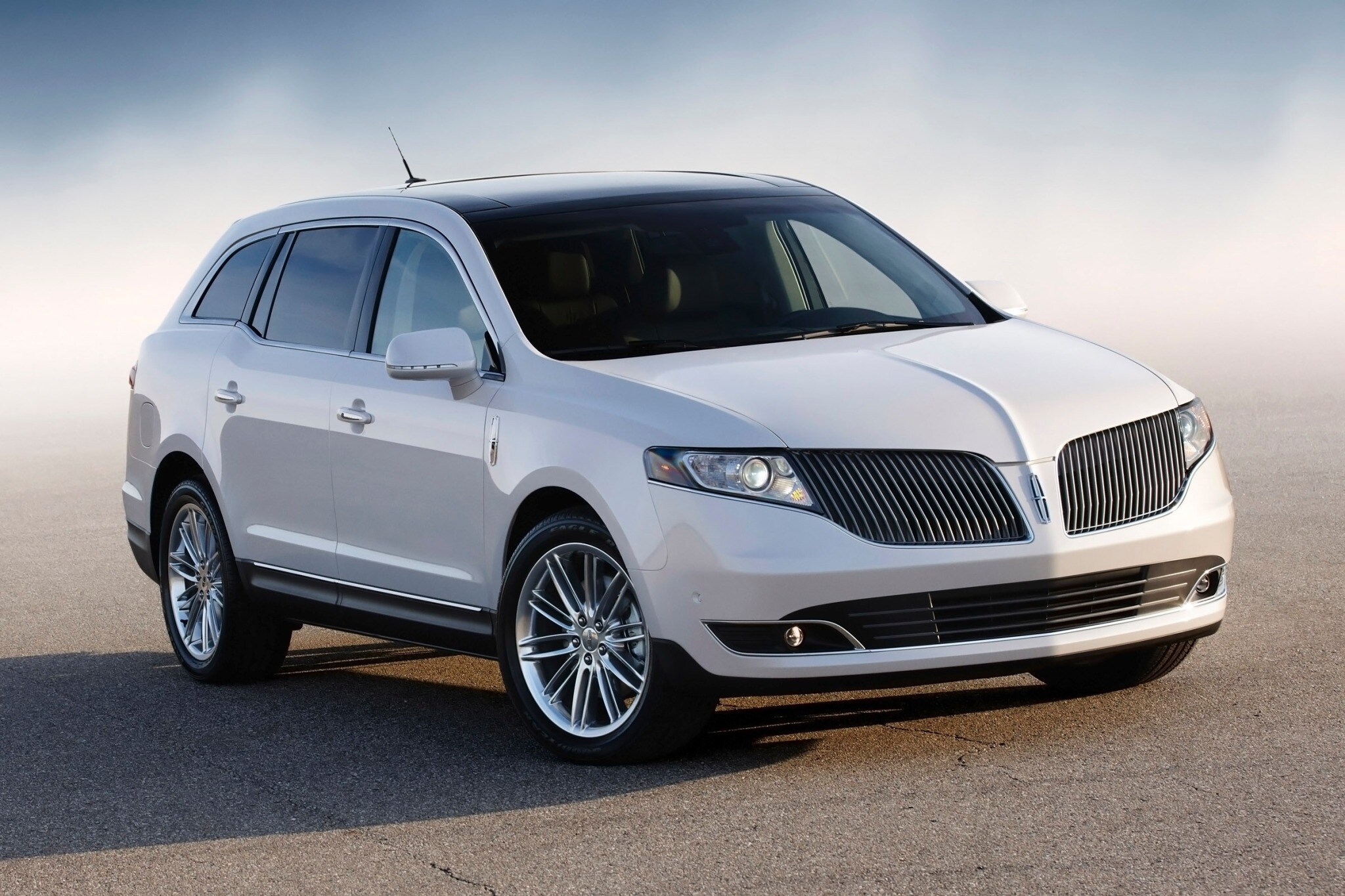2014 lincoln mkt wagon base fq oem 2 2048