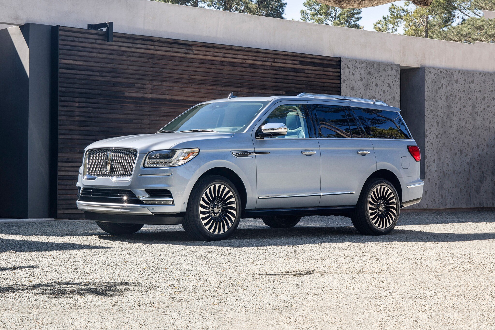 2018 lincoln navigator 4dr suv black label fq oem 1 2048