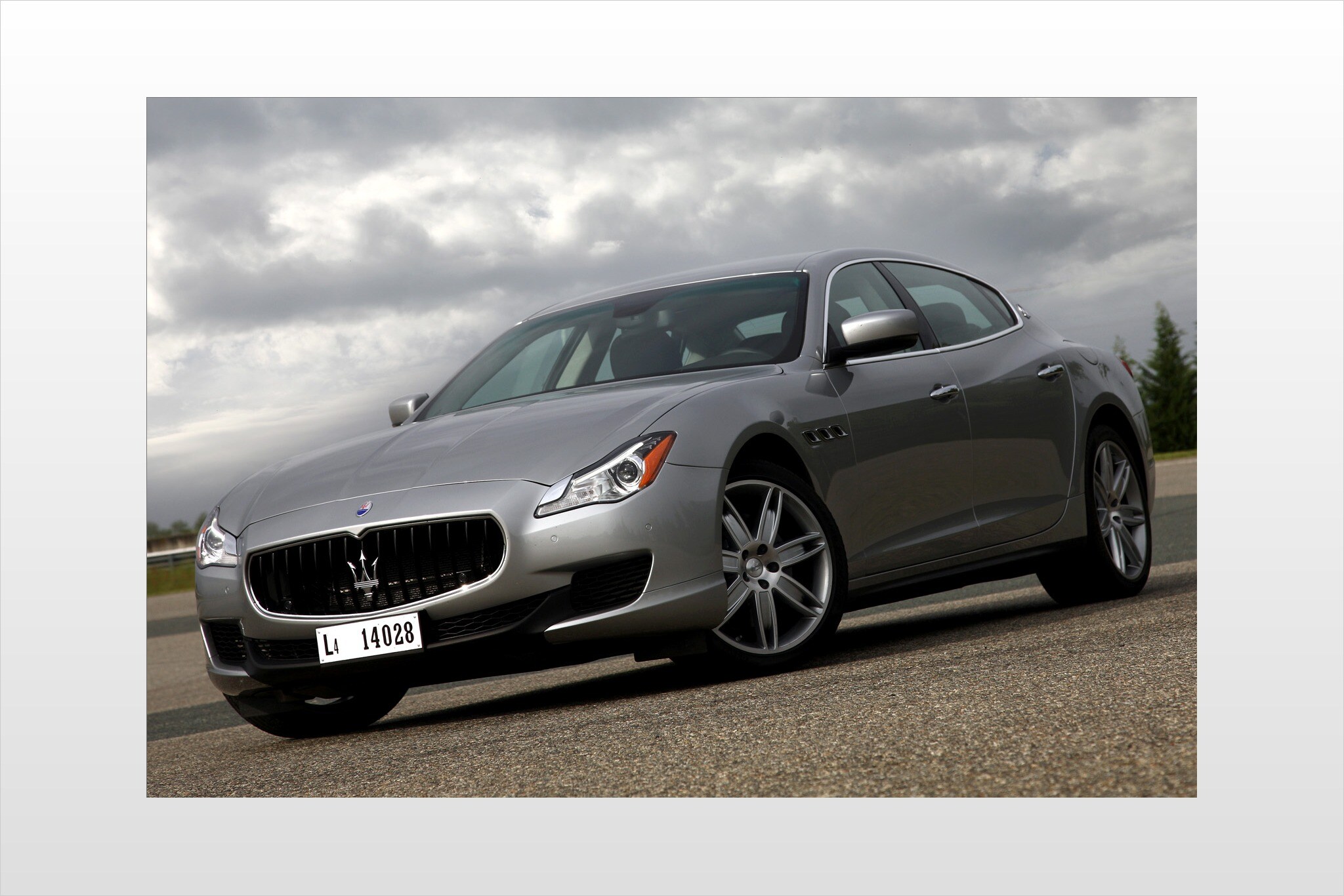 2014 maserati quattroporte sedan s q4 fq oem 1 2048
