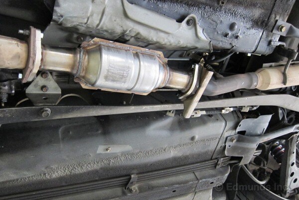 Catalytic converter removal from a jeep cherokee #2