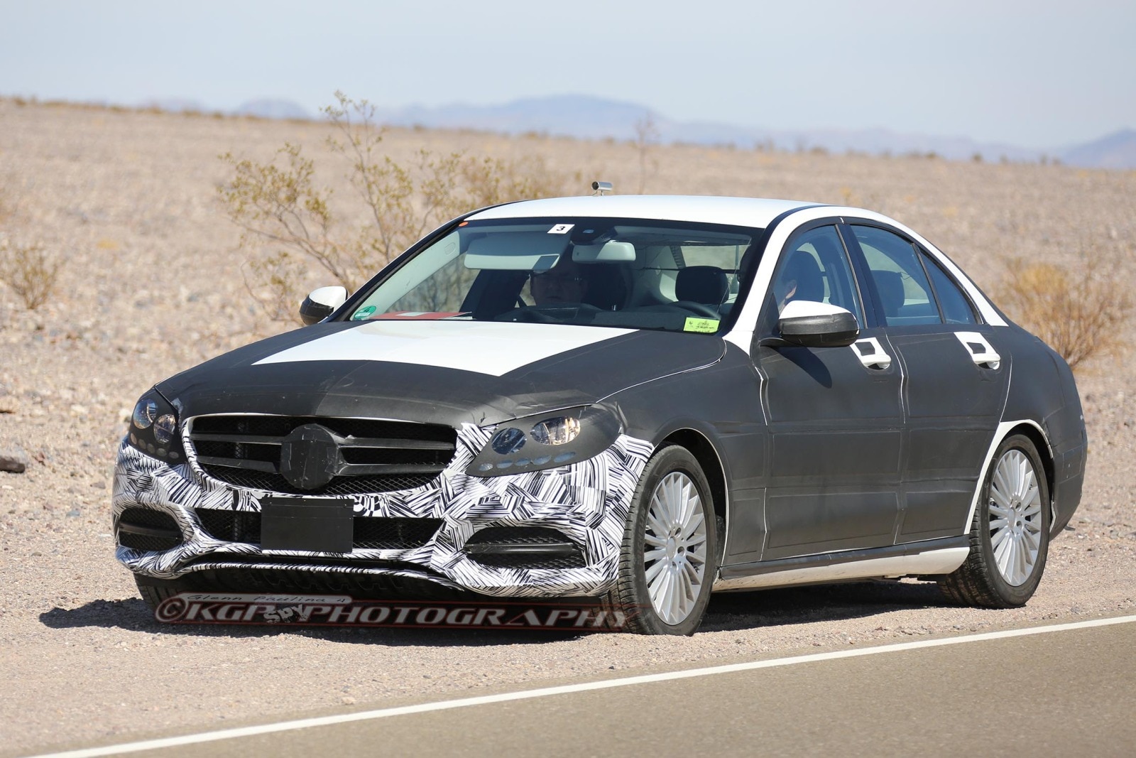 mercedes-benz_carnews_920132_1600.jpg