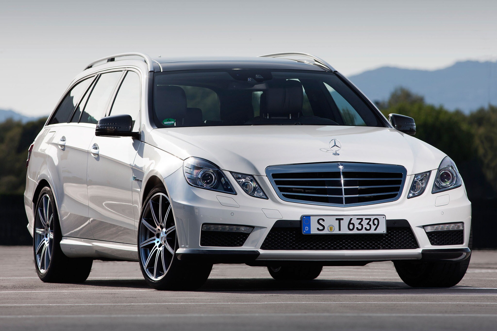 2012 mercedes benz e class wagon e63 amg fq oem 2 2048