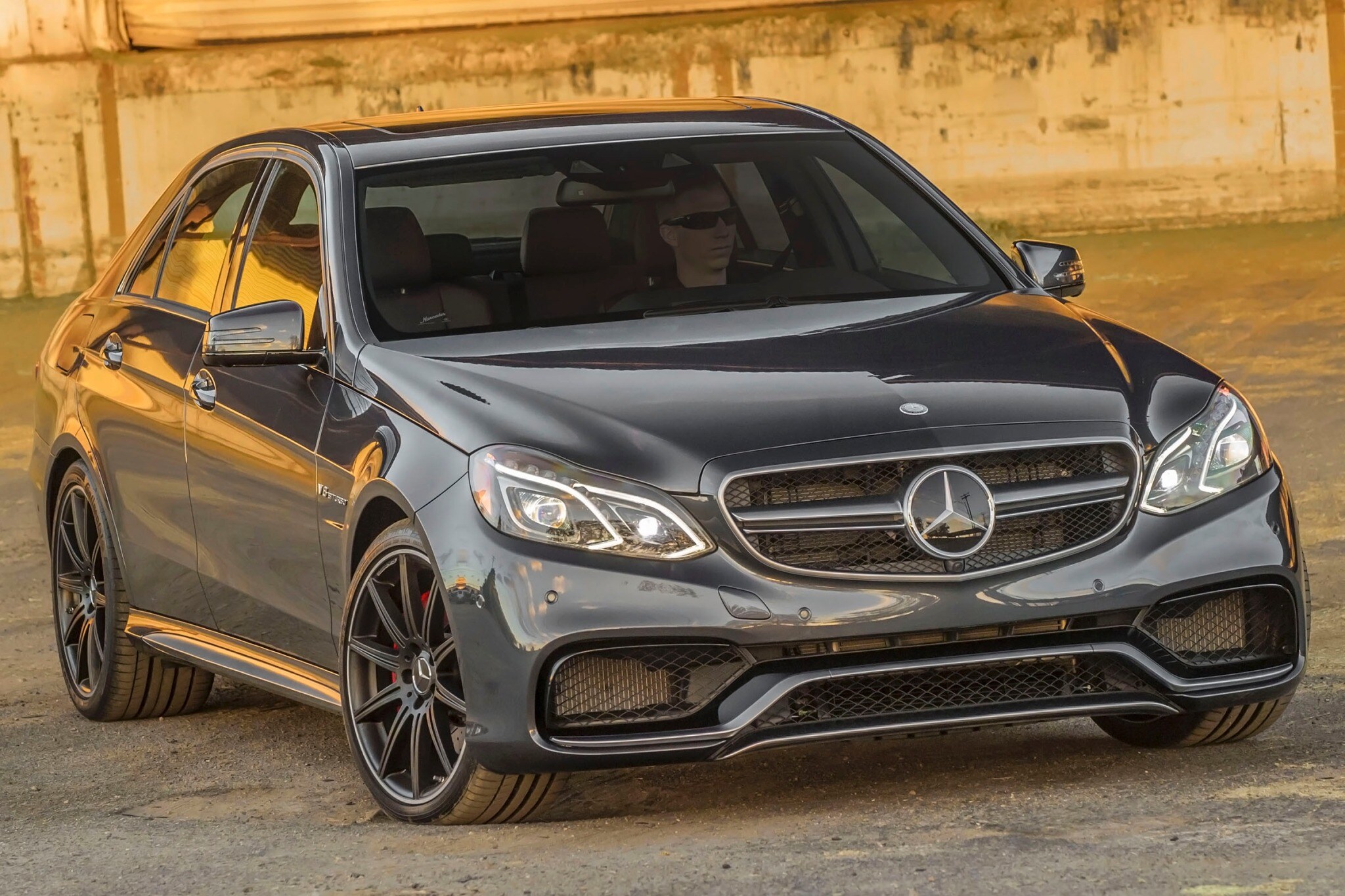 2015 mercedes benz e class sedan e63 amg 4matic s model fq oem 1 2048